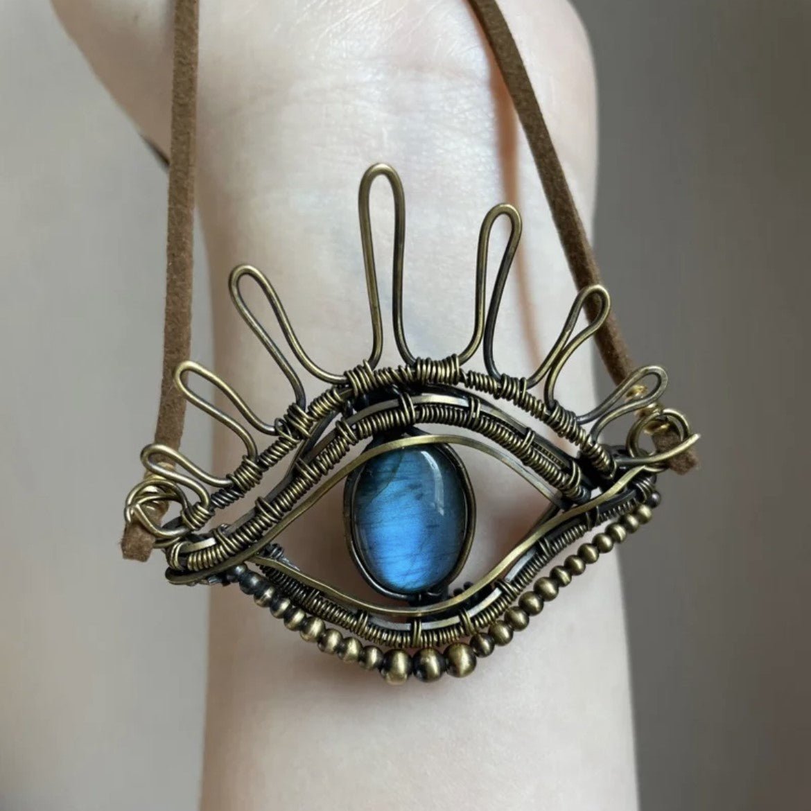 Deep Eye - Evil Eye Labradorite Necklace