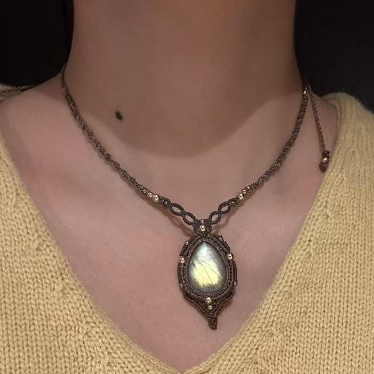 Dreamy Labradorite - Labradorite Necklace