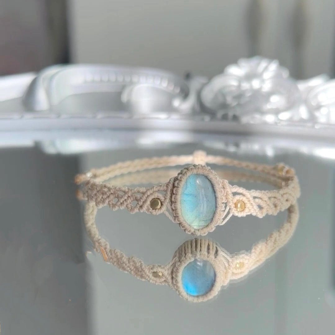Blue Dream - Labradorite Bracelet