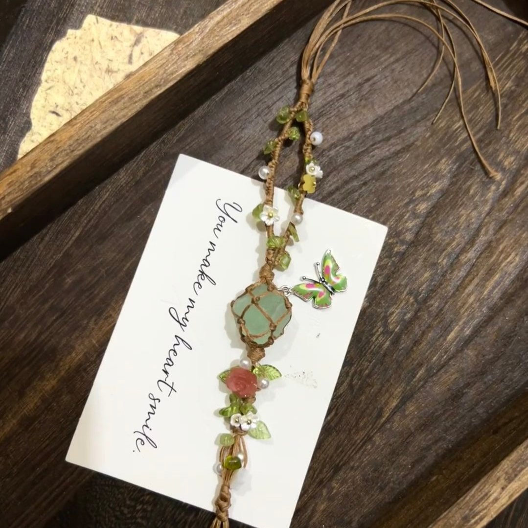 Dance of Life - oven Bracelet of Green Fluorite and Pearls