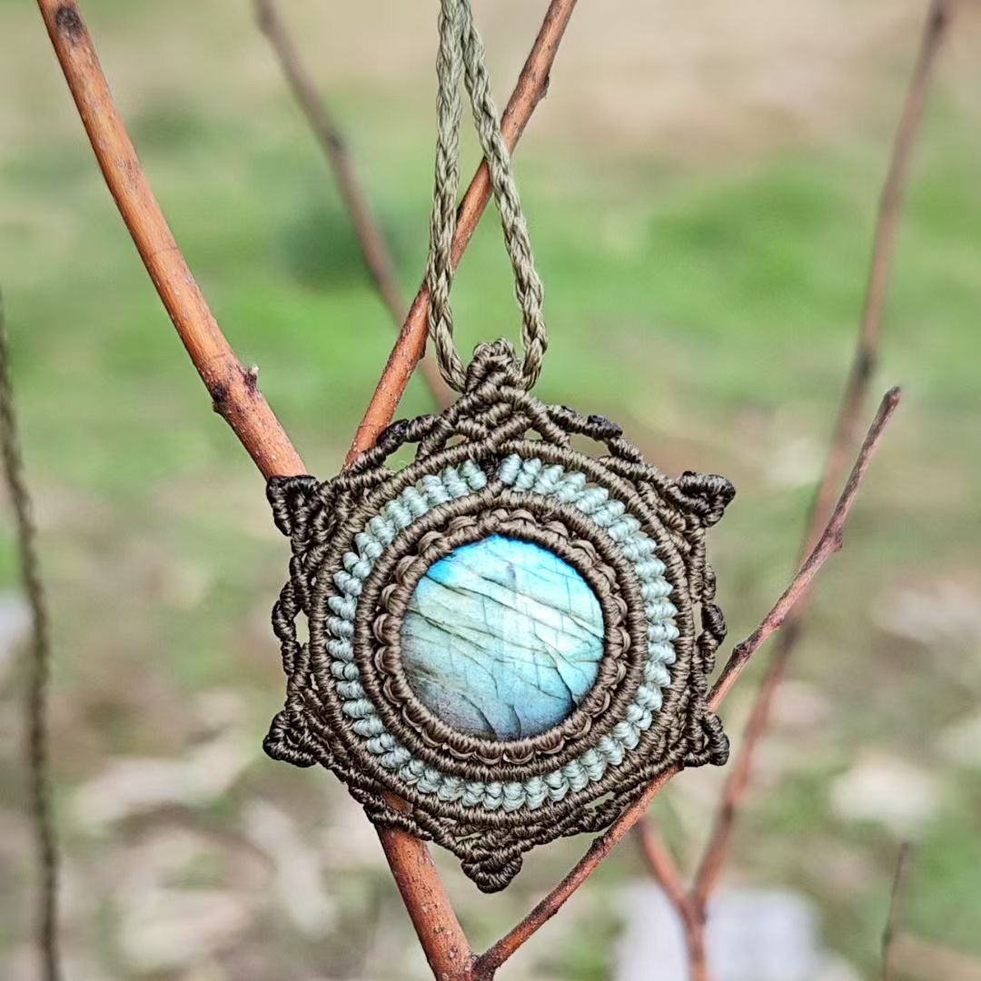Luminous Hexagram - Labradorite Hexagram Beaded Necklace