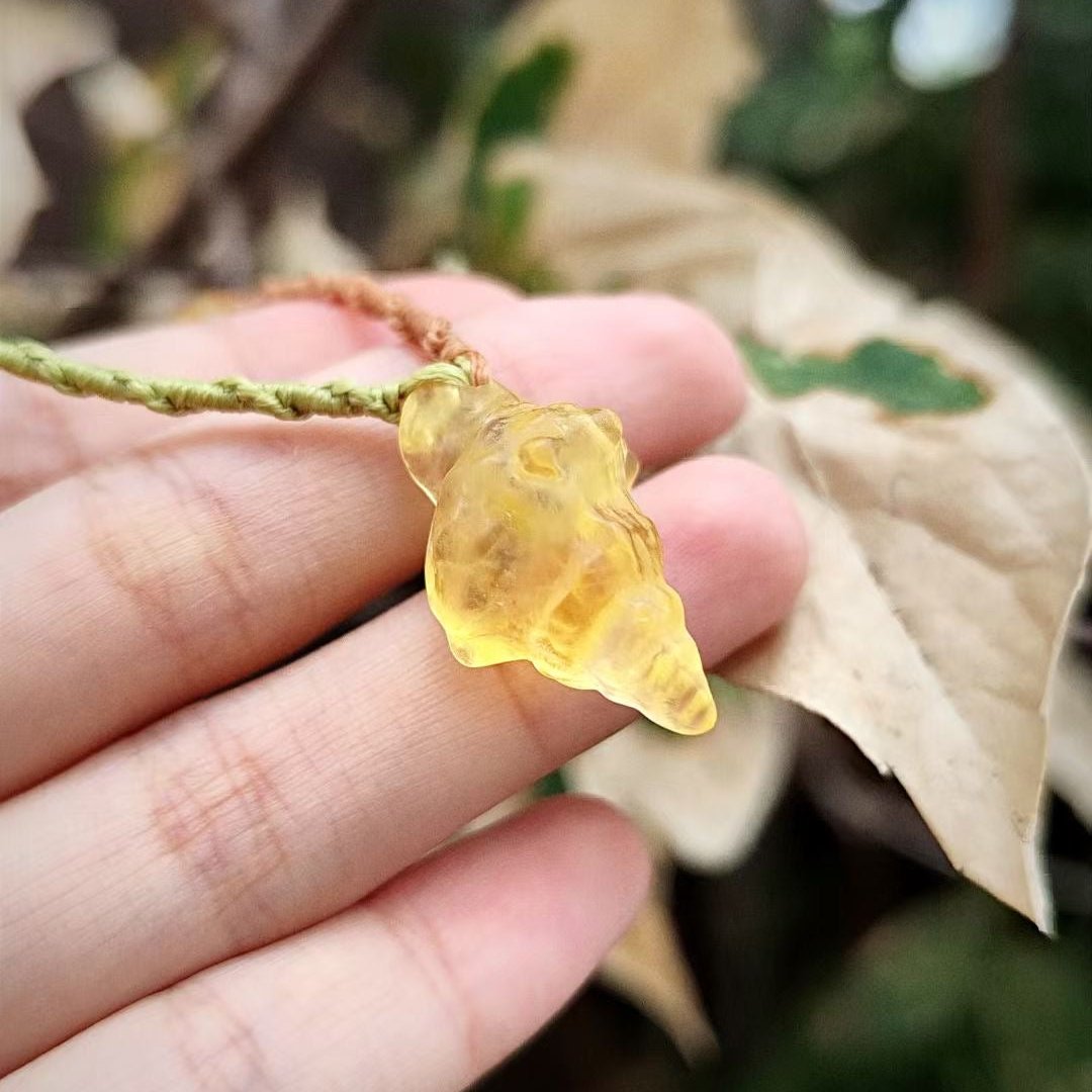 Glow of the Seashell - Fluorite Seashell Necklace