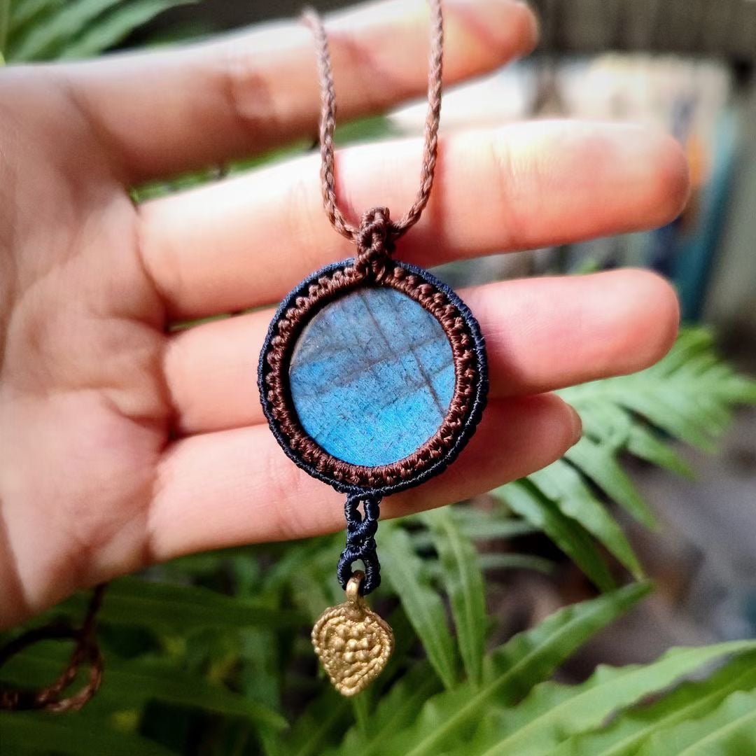 Heart of the Universe - Labradorite Woven Necklace