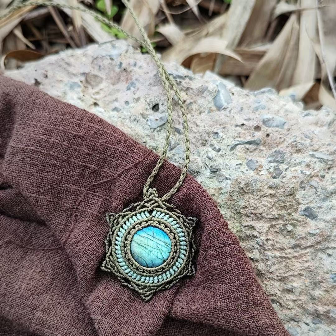 Luminous Hexagram - Labradorite Hexagram Beaded Necklace