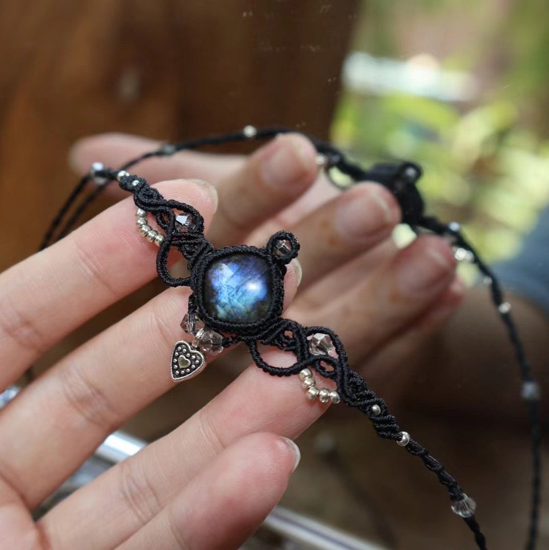 Light of Blue Dreams - Labradorite Woven Necklace"