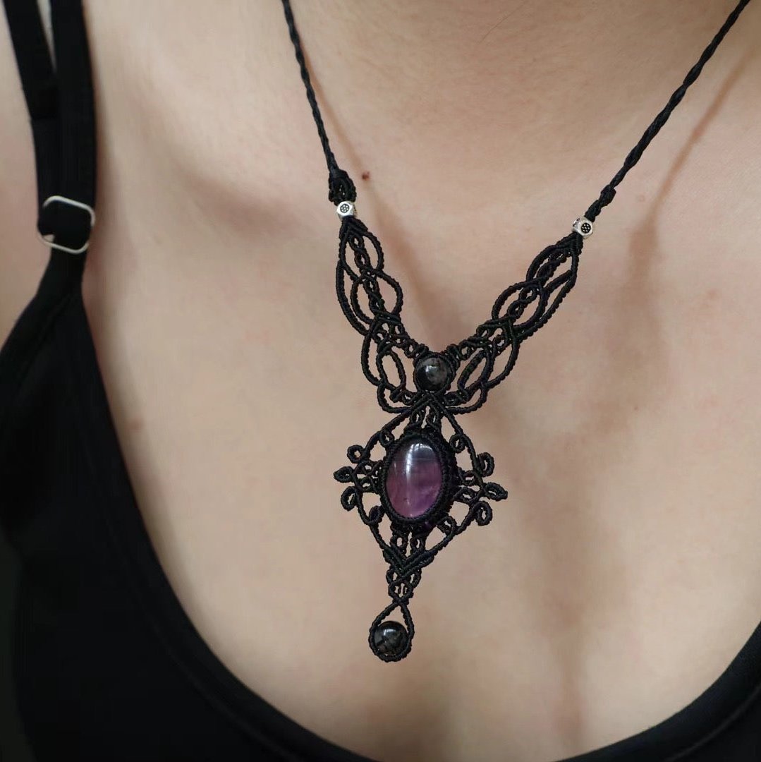 Purple Wild Breeze - Amethyst woven necklace